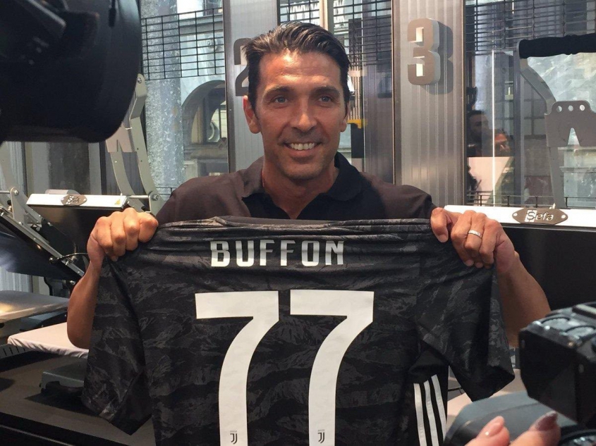 Buffon wybrał NUMER, z którym będzie grał w Juventusie